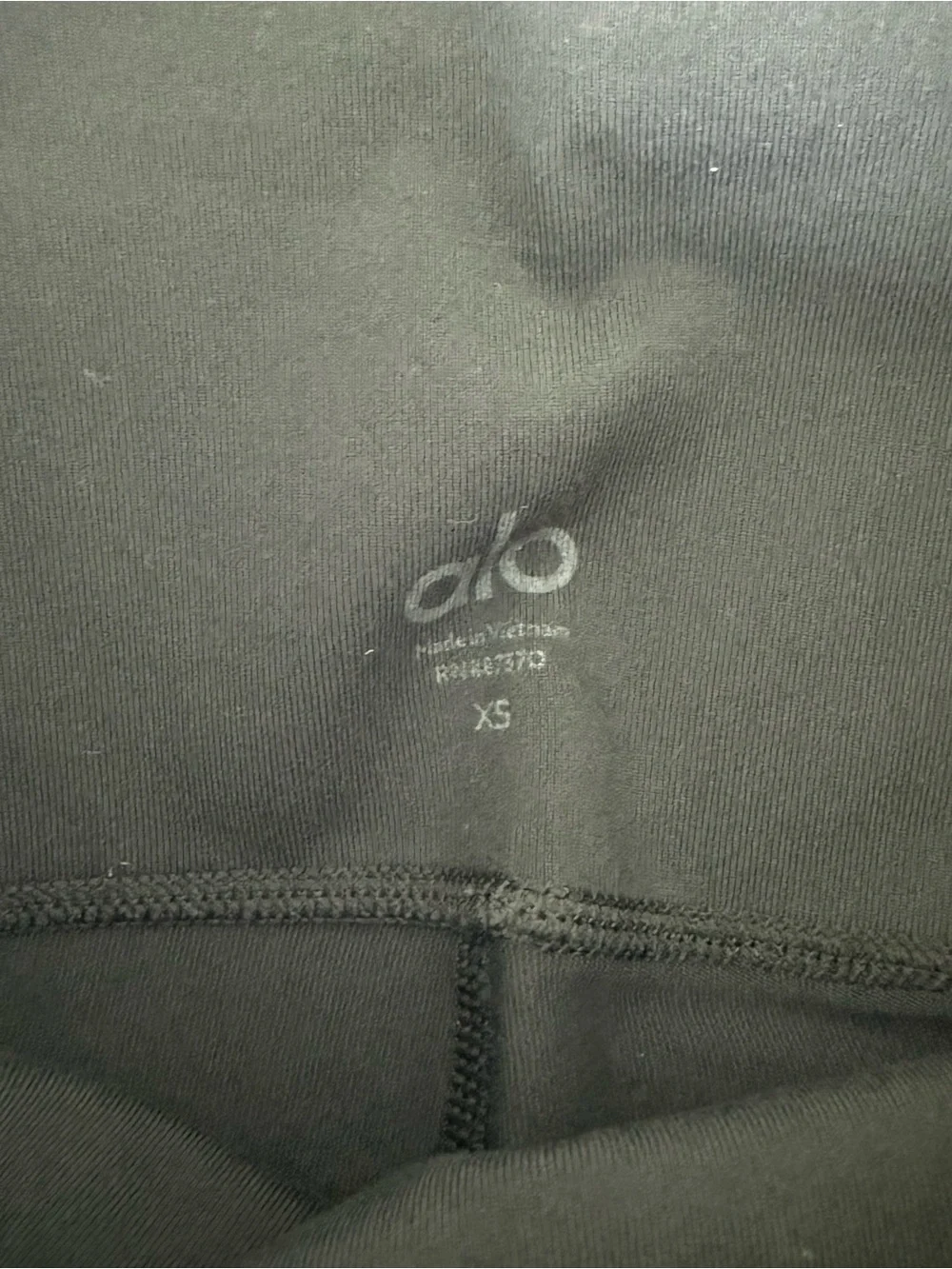 ALO Yoga High-Waist Black Airbush 5 inch Bike Shorts Size XS